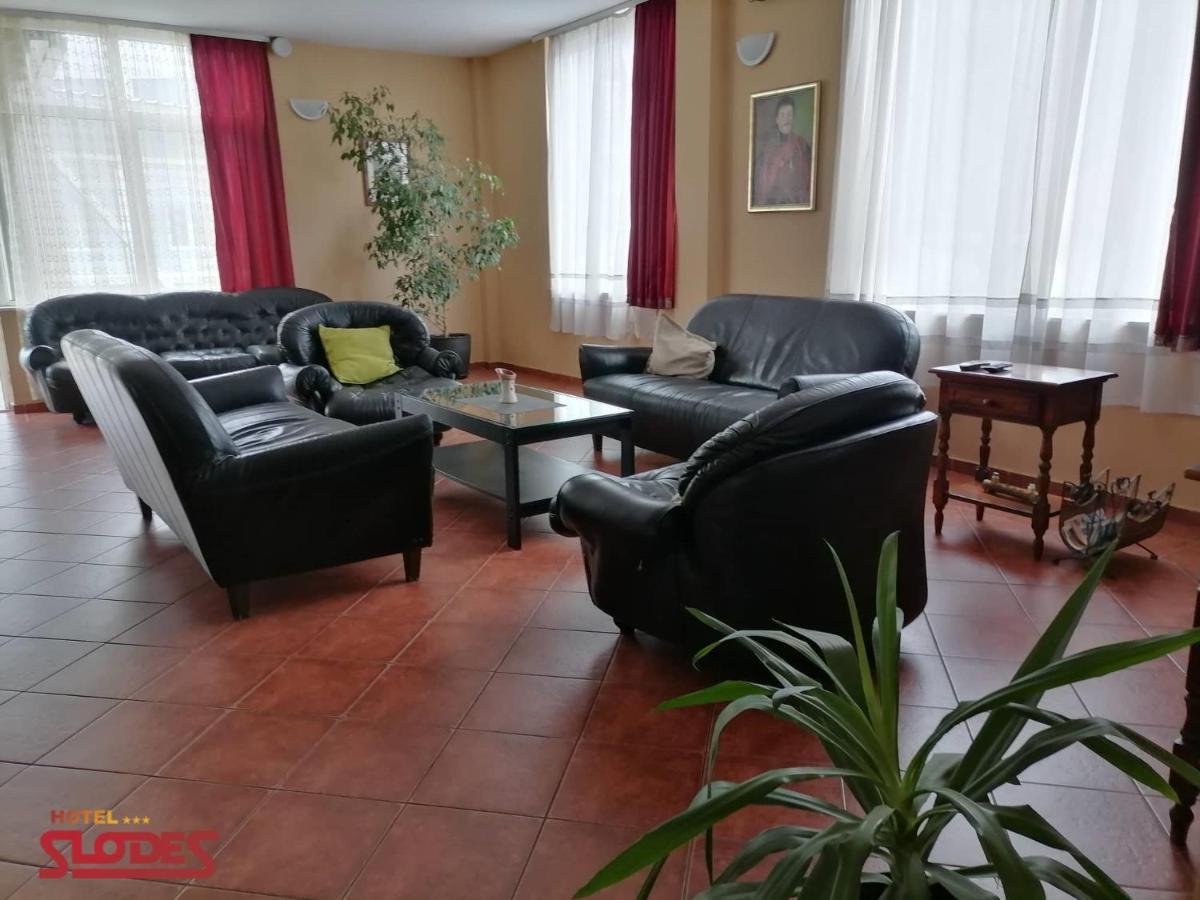Hotel Slodes Belgrad Zewnętrze zdjęcie