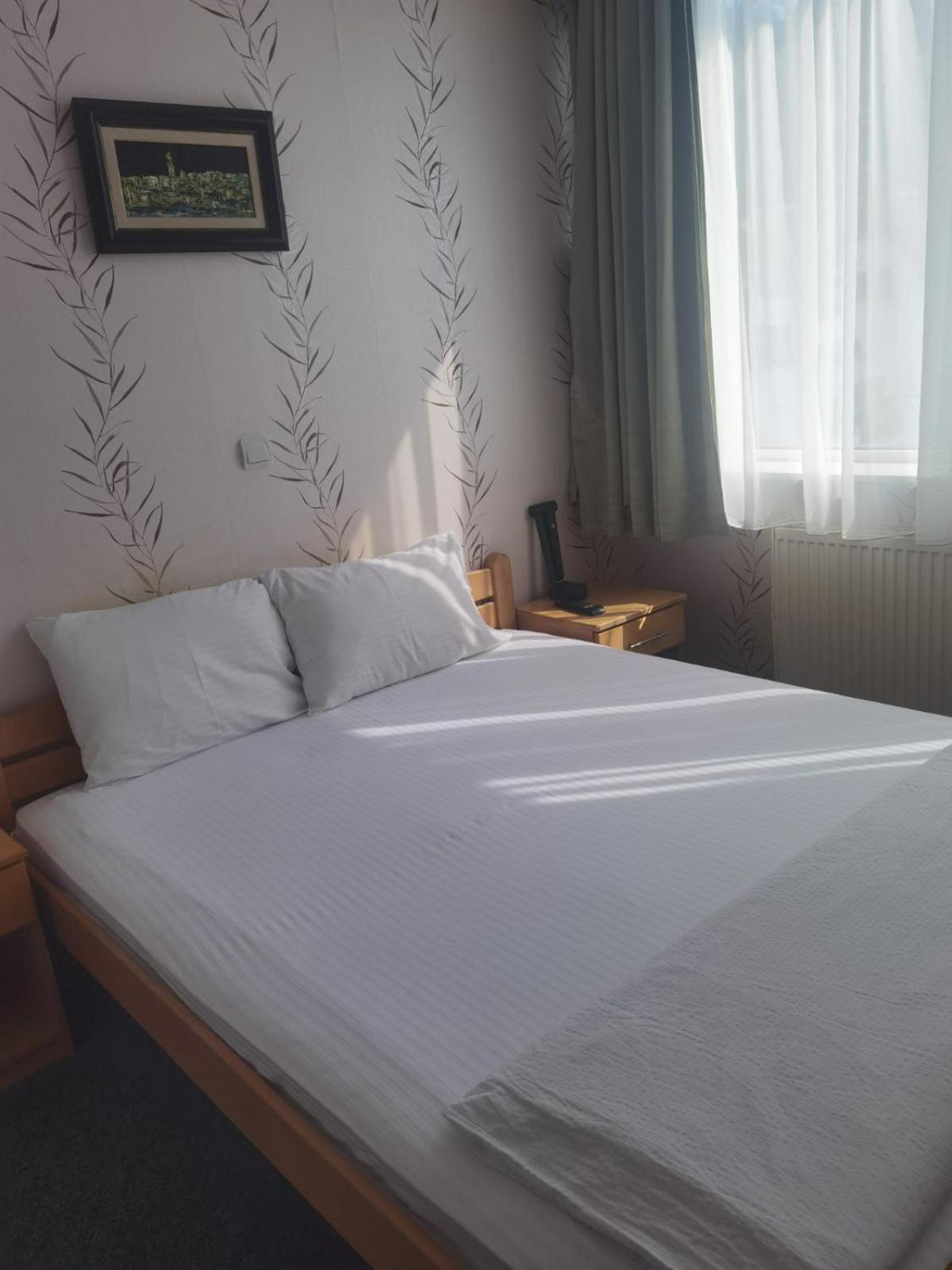 Hotel Slodes Belgrad Zewnętrze zdjęcie