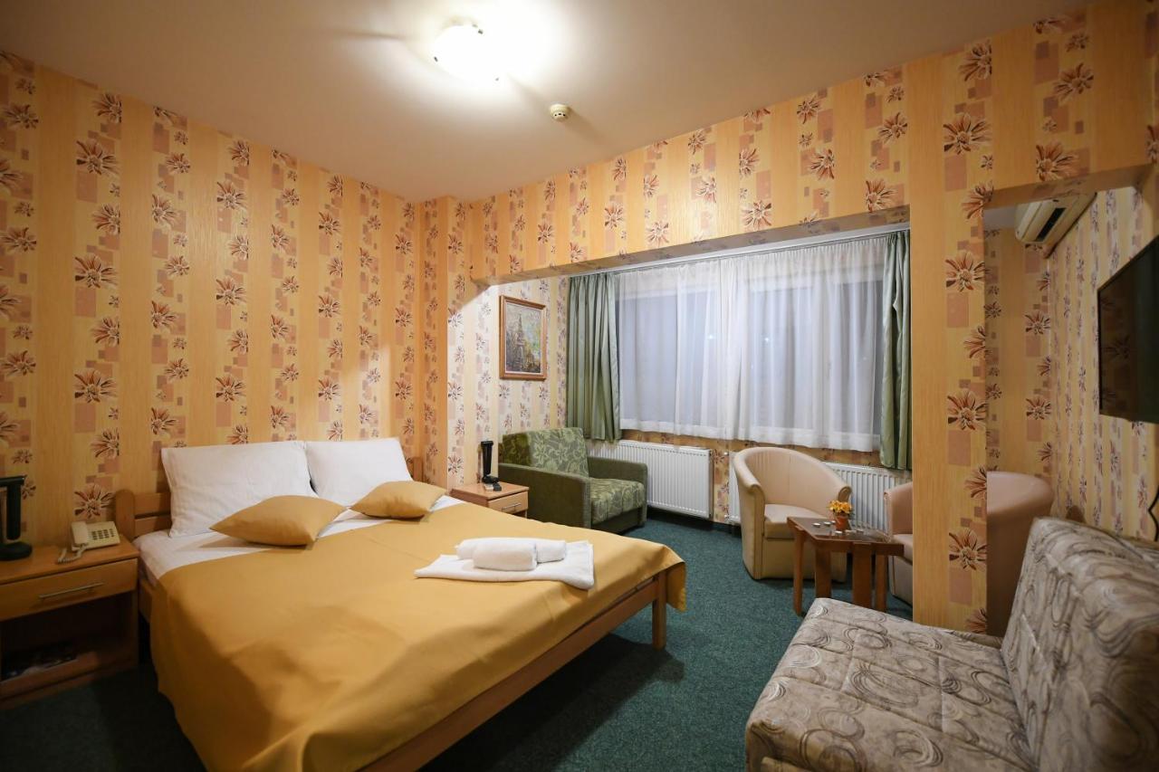 Hotel Slodes Belgrad Zewnętrze zdjęcie